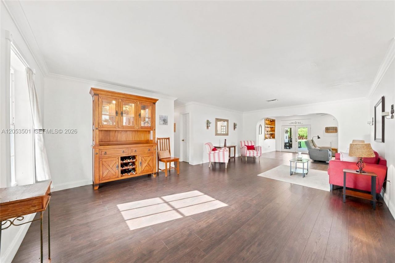 15425 N Miami Ave, Miami, FL 33169 Photo