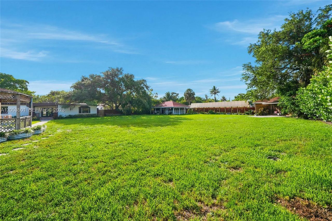 15425 N Miami Ave, Miami, FL 33169 Photo