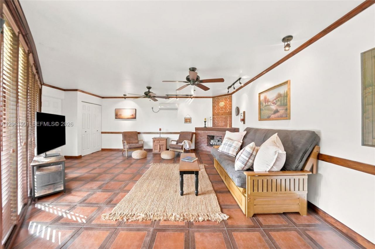15425 N Miami Ave, Miami, FL 33169 Photo