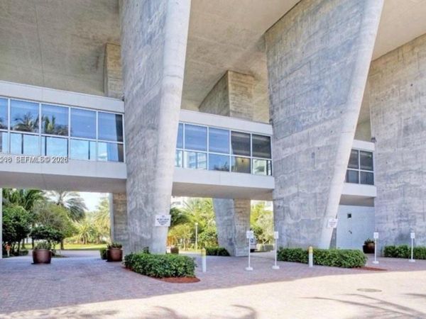 1500 Bay Rd, Unit 484S, Miami Beach, FL 33139