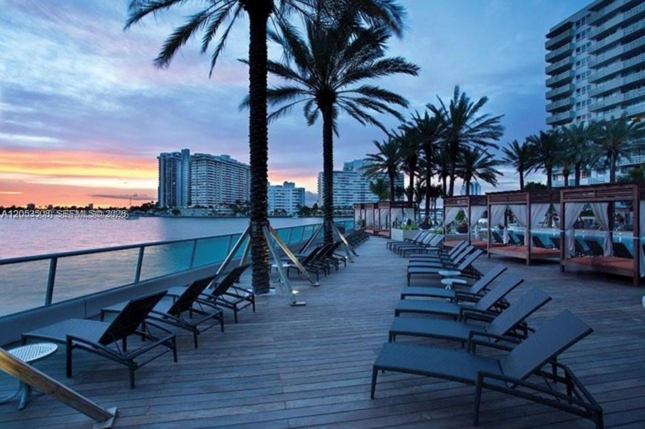 1500 Bay Rd, Unit 484S, Miami Beach, FL 33139 Photo