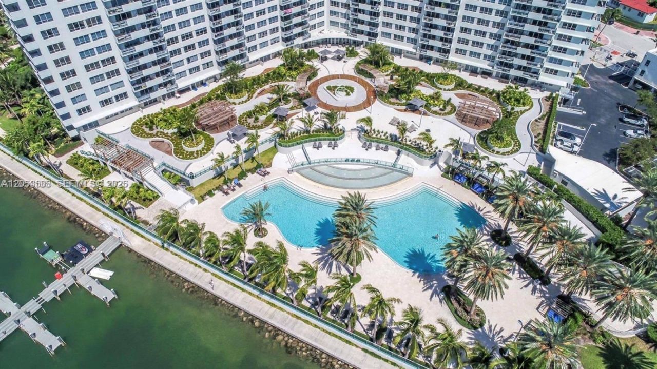 1500 Bay Rd, Unit 484S, Miami Beach, FL 33139 Photo