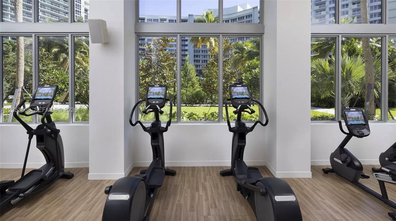1500 Bay Rd, Unit 484S, Miami Beach, FL 33139 Photo
