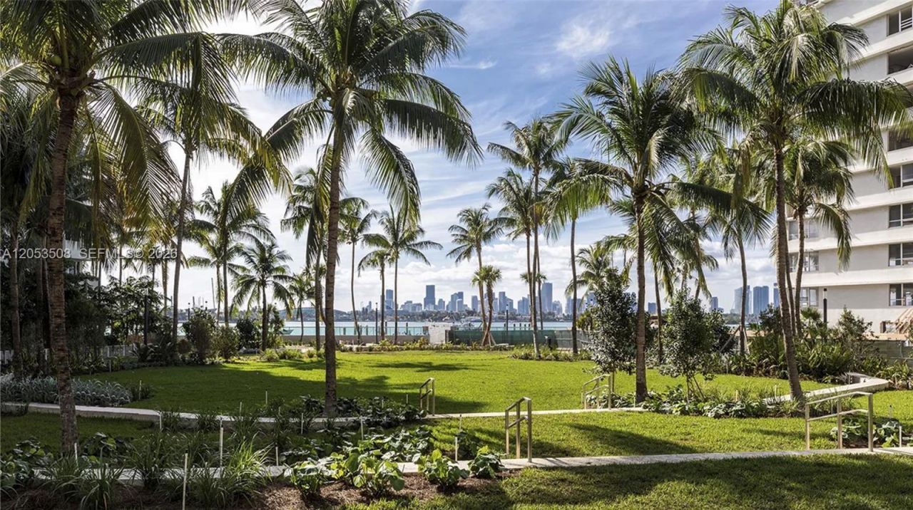 1500 Bay Rd, Unit 484S, Miami Beach, FL 33139 Photo