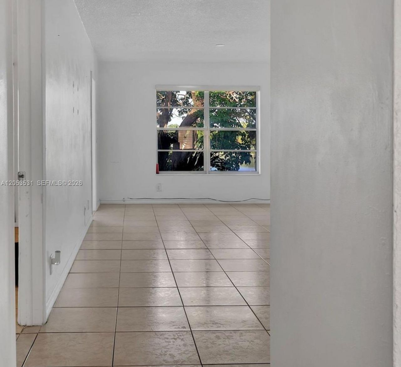 19105 NE 2nd Ave , Unit 2118, Miami, FL 33179 Photo