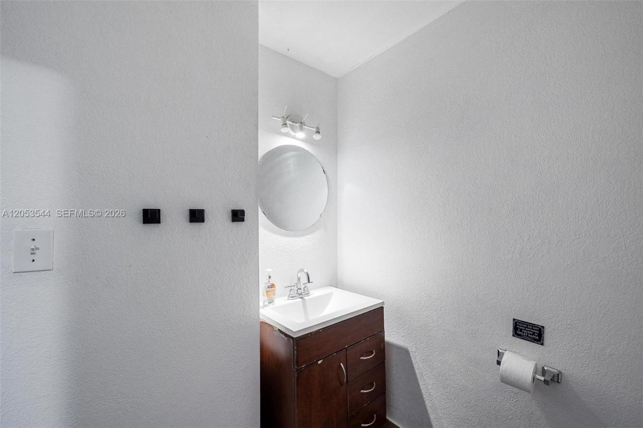 3629 SW 12th St , Unit A, Miami, FL 33135 Photo