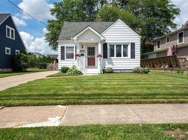 94 Amsterdam Street, Tonawanda, NY 14150
