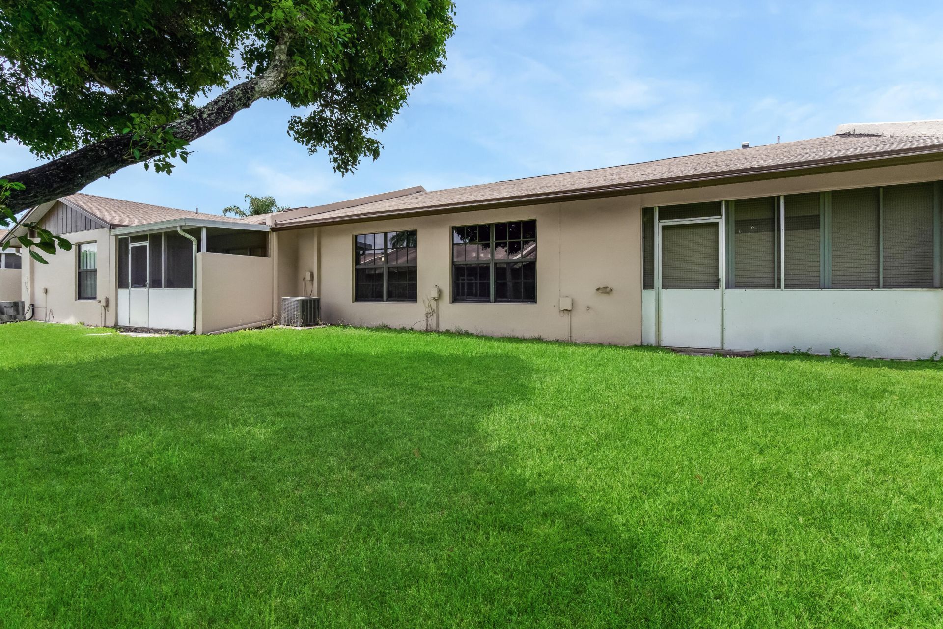 5395 Viburnum Street, Delray Beach, FL 33484 Photo