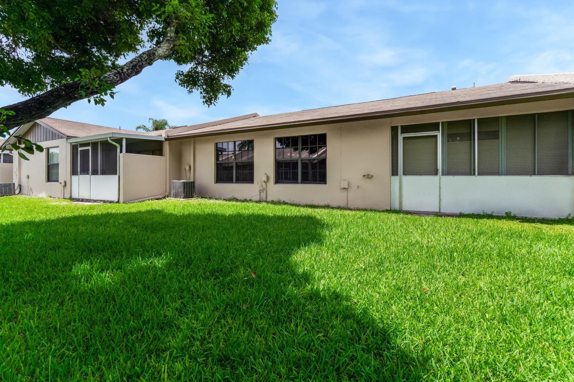5395 Viburnum Street, Delray Beach, FL 33484 Photo