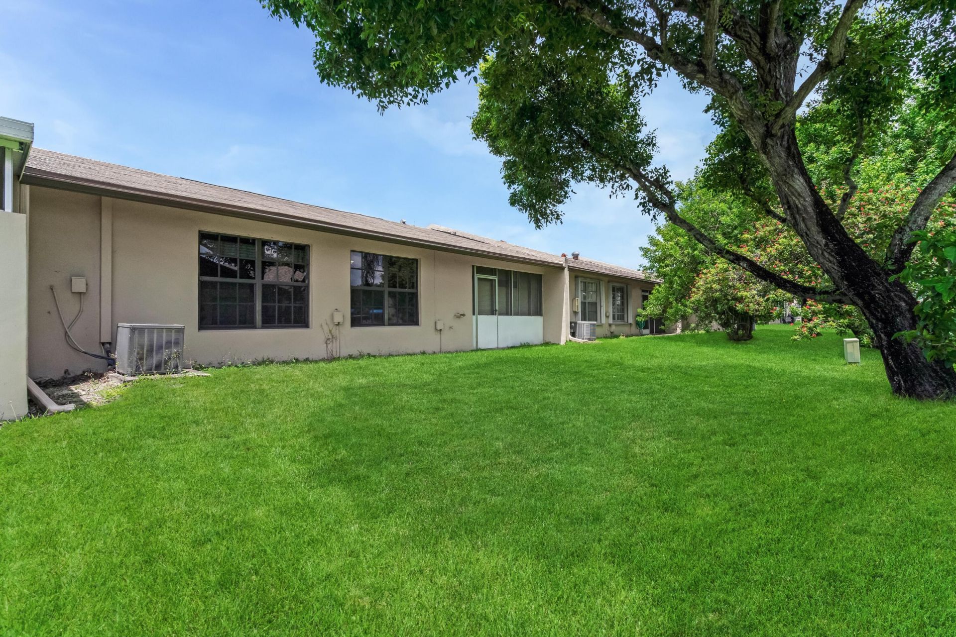 5395 Viburnum Street, Delray Beach, FL 33484 Photo