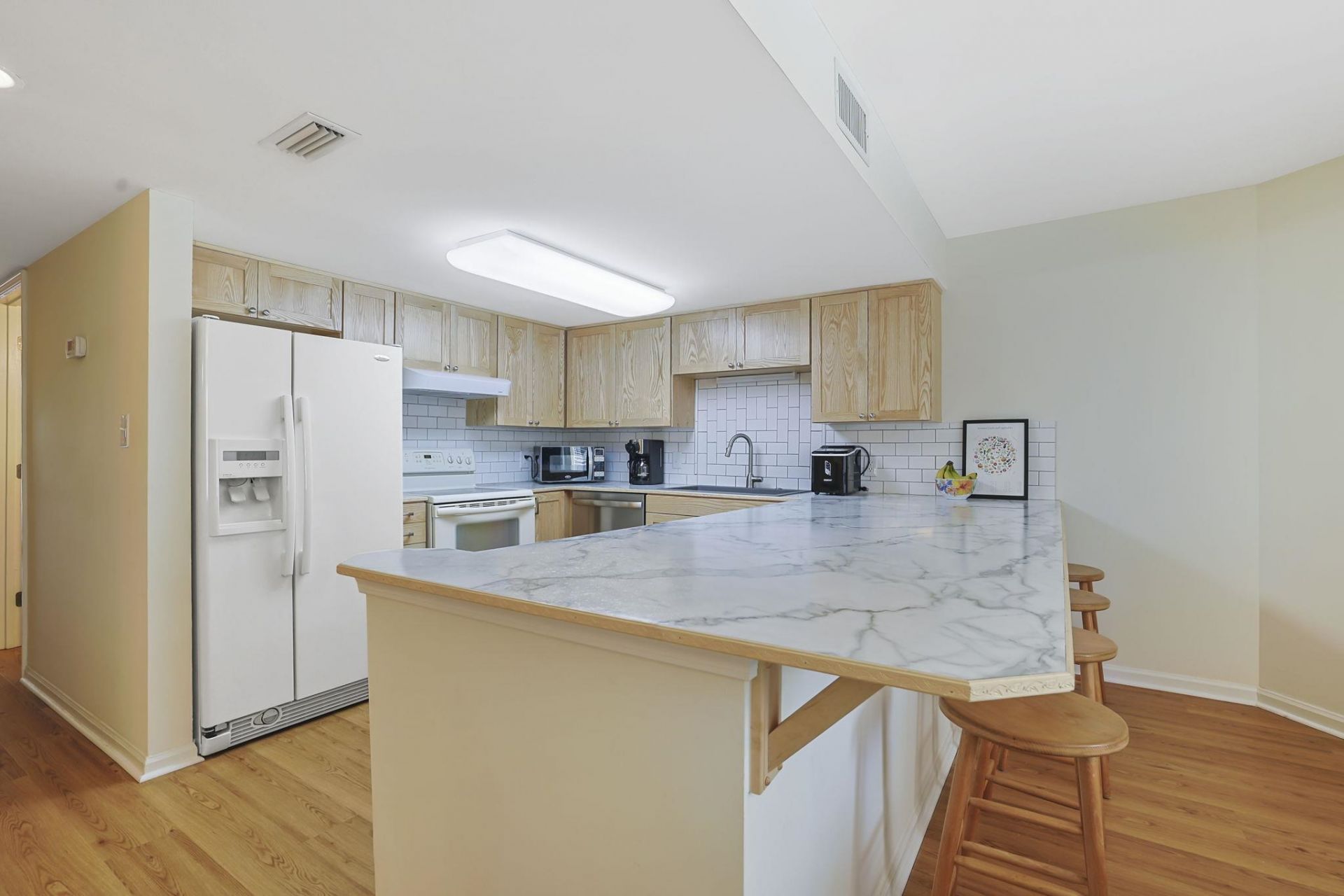 310 73rd Ave. N Photo 5