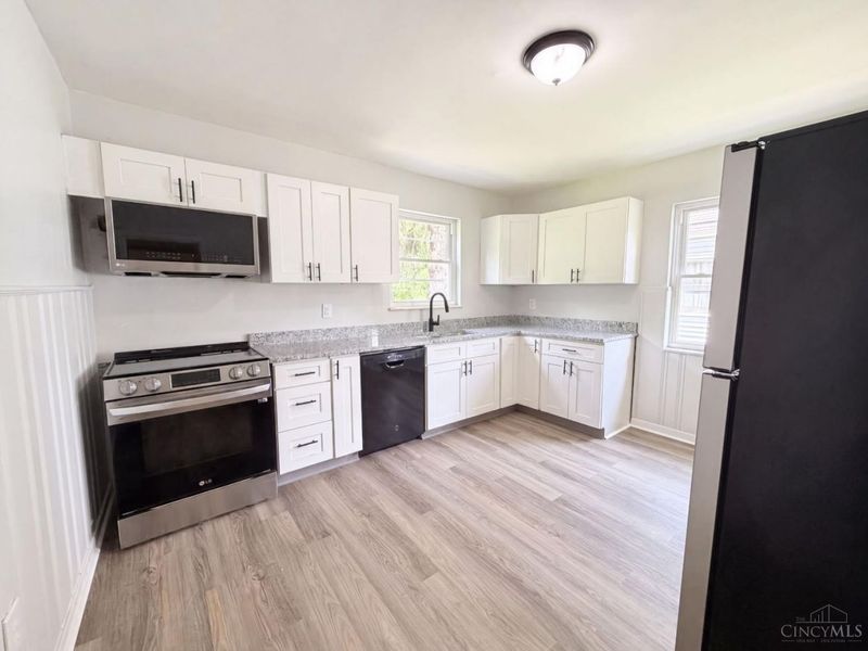 6418 Savannah Avenue, North College Hill, OH 45239 Photo 2