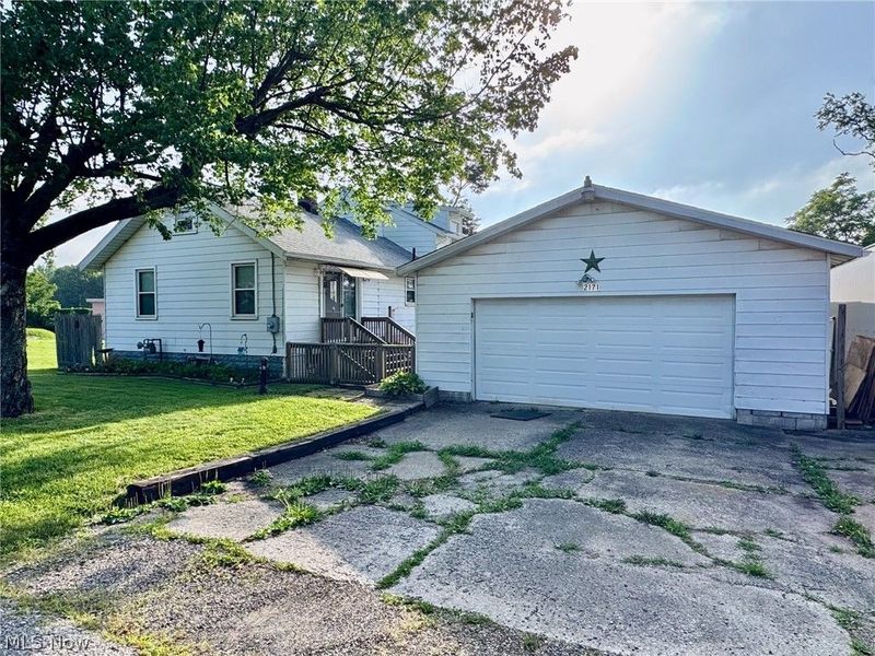 2171 Stahl Road, Akron, OH 44319 Photo 2