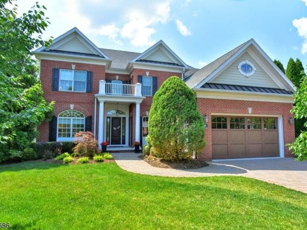 175 Cortland Dr, Saddle River, NJ 07458