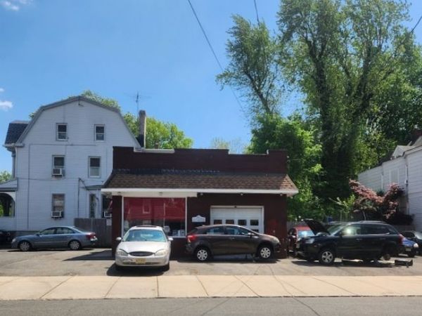 69 Greenwood Ave, Montclair, NJ 07042