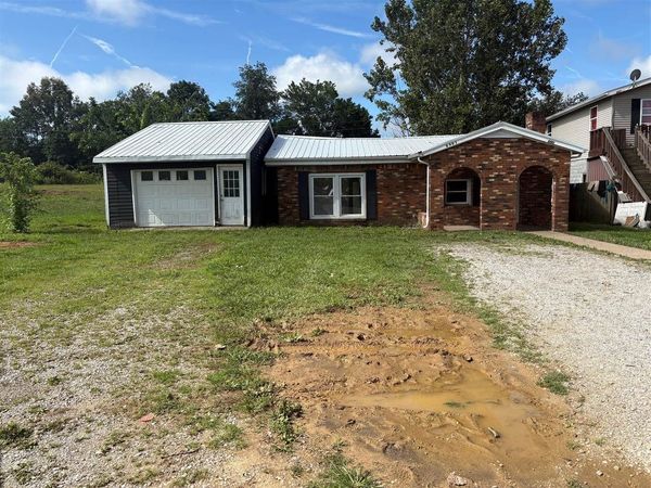 6661 Penns Chapel Road , Bowling Green, KY 42101