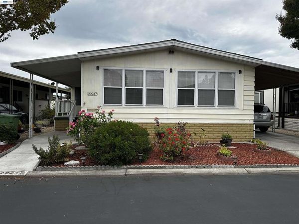 29247 Whalebone Way, Hayward, CA 94544
