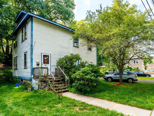 105 State St, Buckland, MA 01370