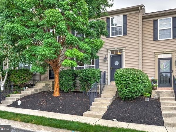 216 KNOLLWOOD ROAD, MILLERSVILLE, PA 17551