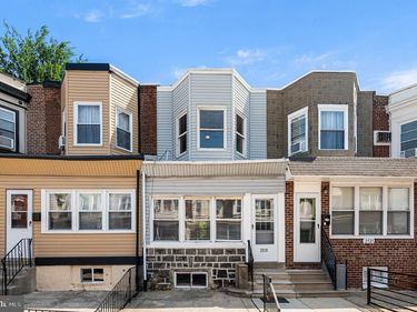 2519 S HOBSON STREET, PHILADELPHIA, PA 19142