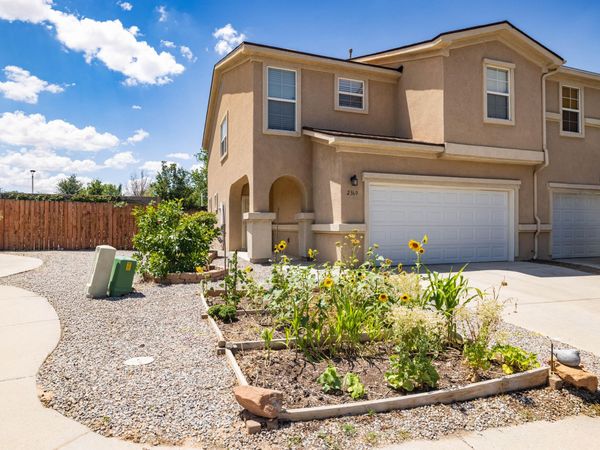2360 Academic Place SE, Albuquerque, NM 87106