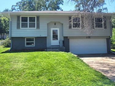 715 Lila Avenue, Bellevue, NE 68005