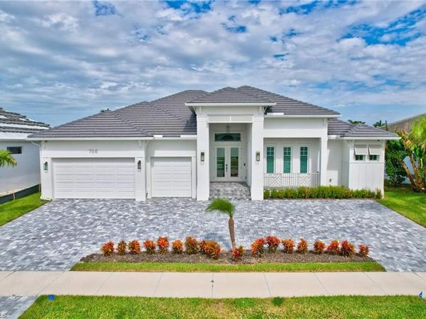 768 Amazon CT, MARCO ISLAND, FL 34145