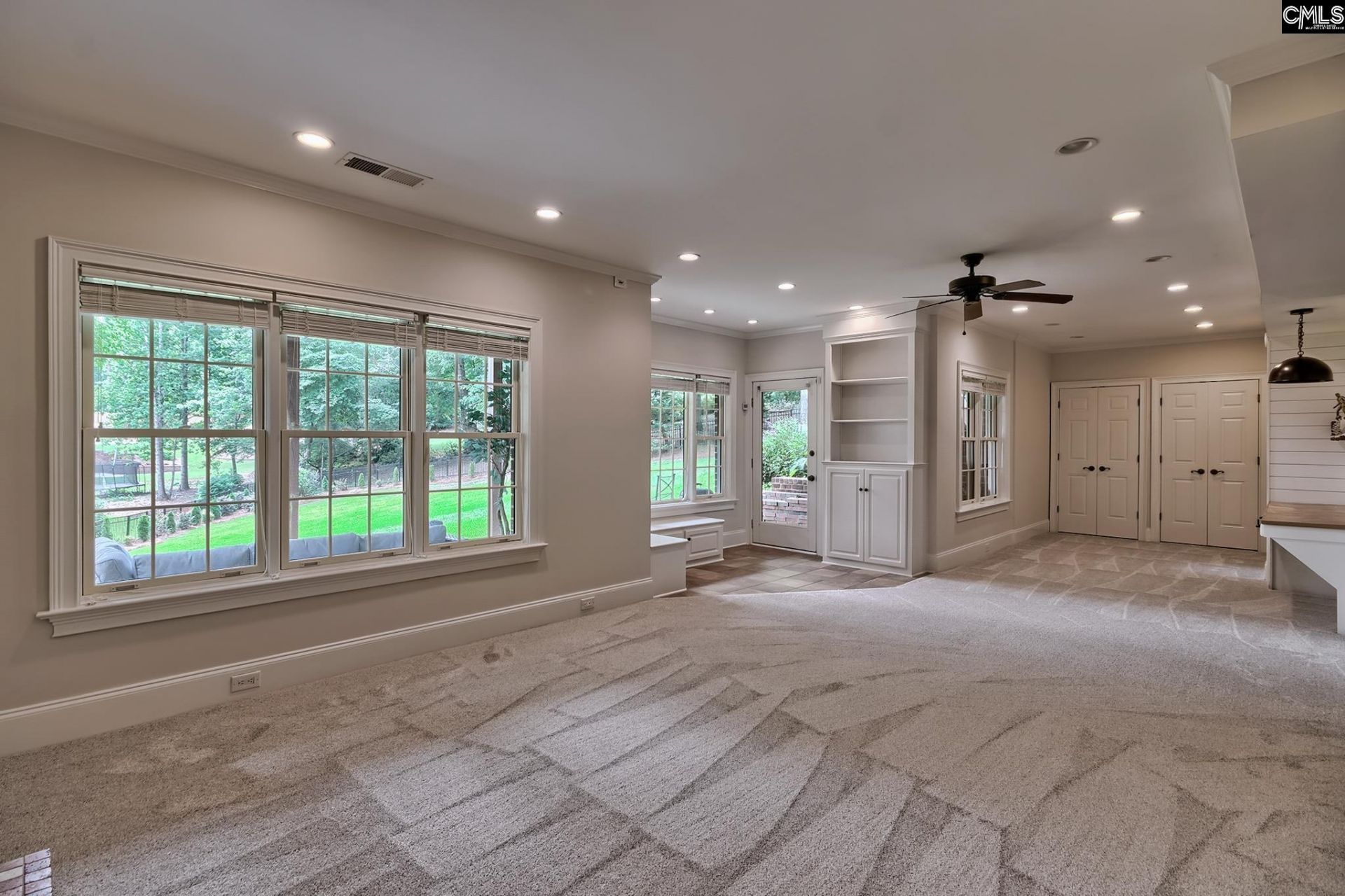 348 Daylily Drive  Photo 35