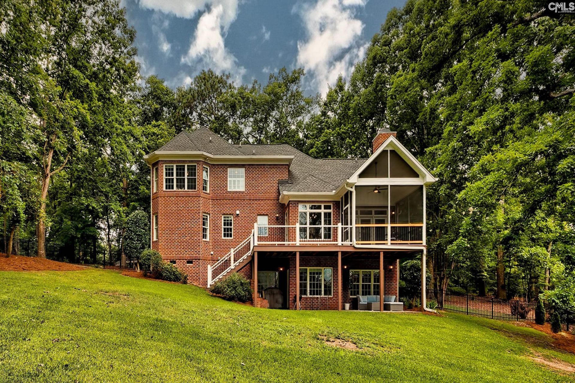 348 Daylily Drive  Photo 4