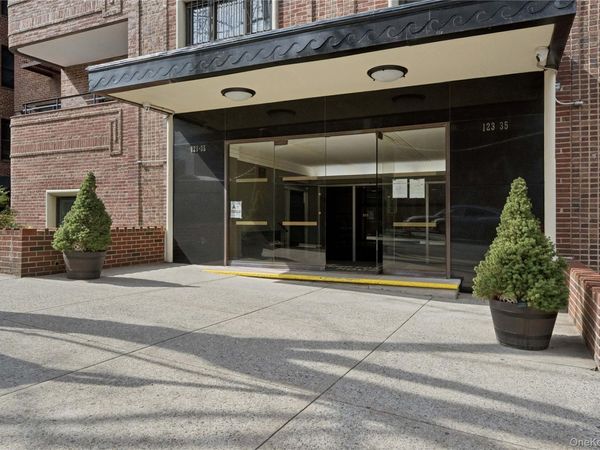 123-35 82nd Road , Unit 5U, Kew Gardens, NY 11415