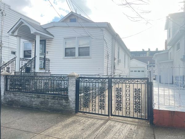 127-06 103rd , Richmond Hill S., NY 11419