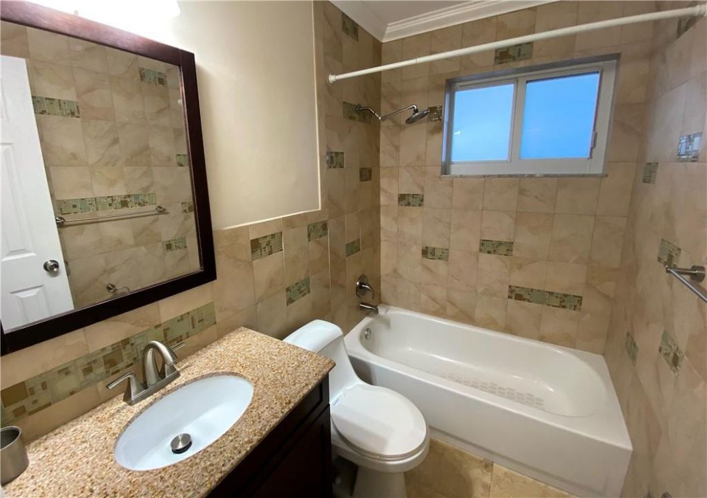 600 NE 7th Avenue, Unit 14, Fort Lauderdale, FL 33304 Photo