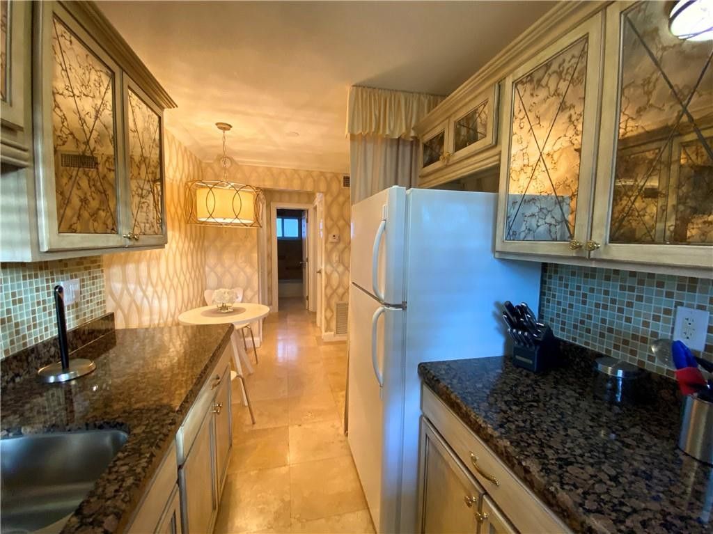 600 NE 7th Avenue, Unit 14, Fort Lauderdale, FL 33304 Photo