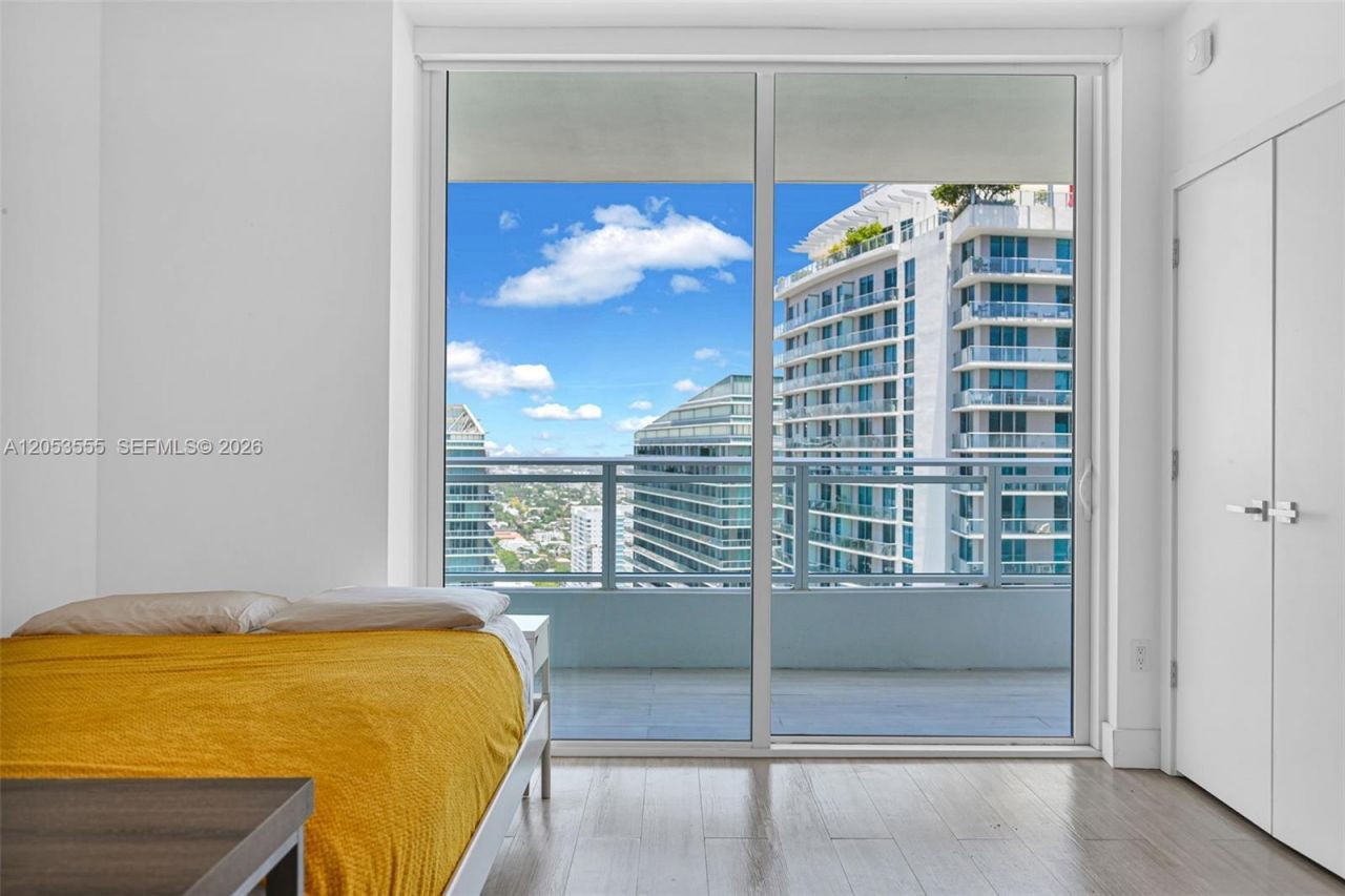1080 Brickell Ave , Unit 3705, Miami, FL 33131 Photo