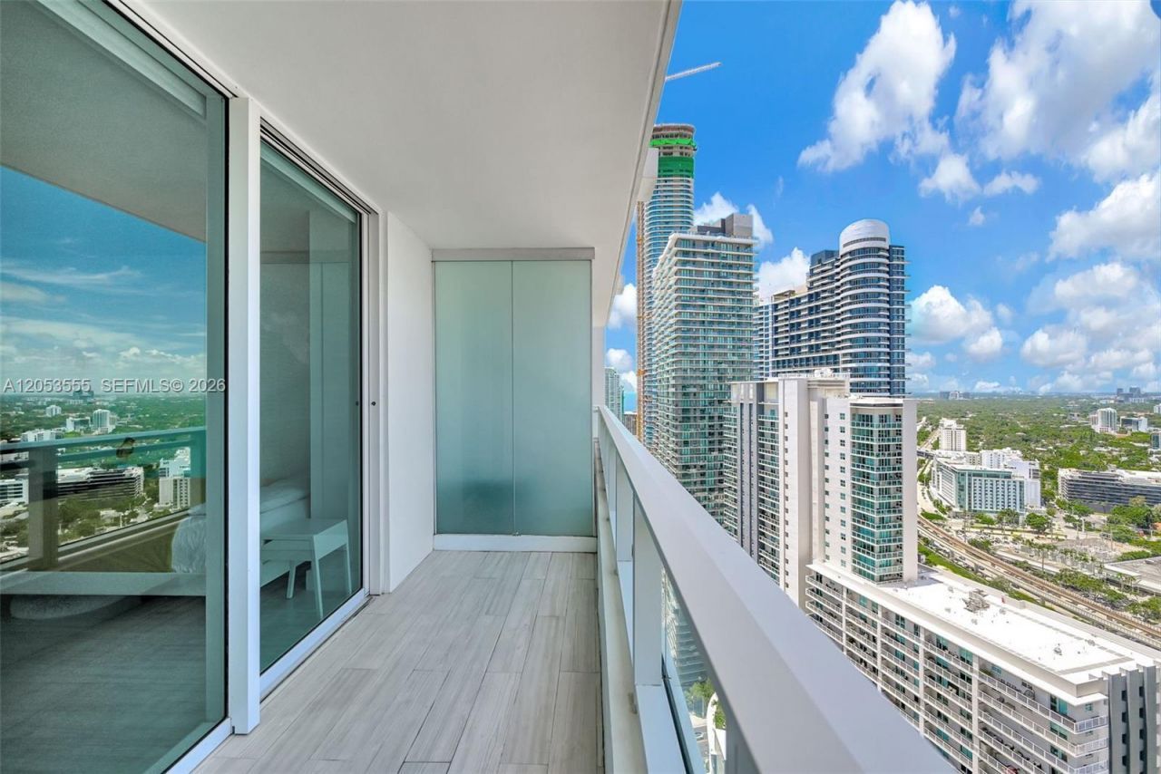 1080 Brickell Ave , Unit 3705, Miami, FL 33131 Photo