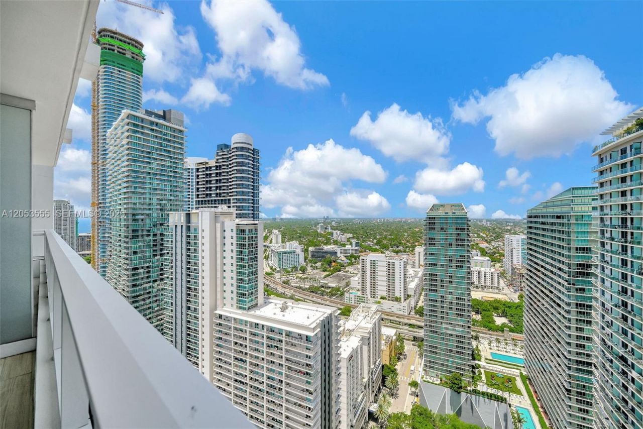 1080 Brickell Ave , Unit 3705, Miami, FL 33131 Photo
