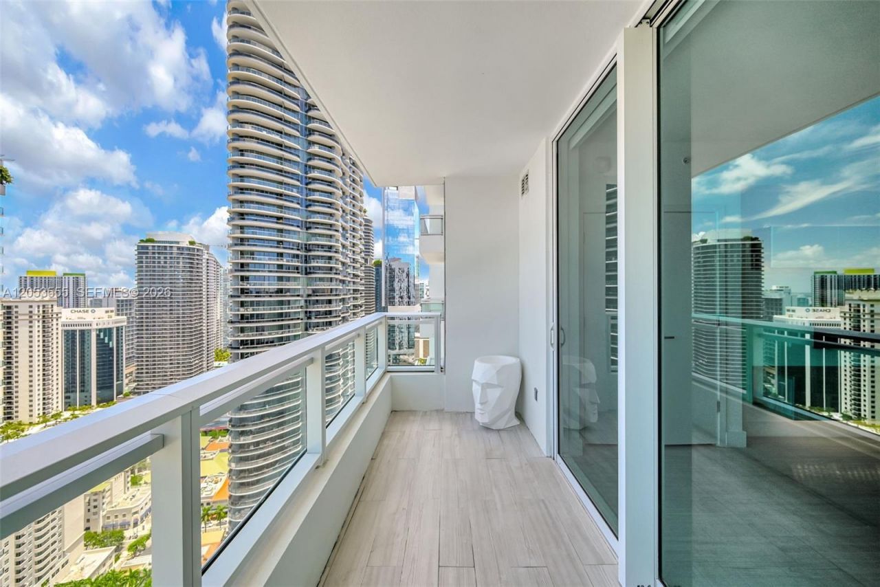 1080 Brickell Ave , Unit 3705, Miami, FL 33131 Photo