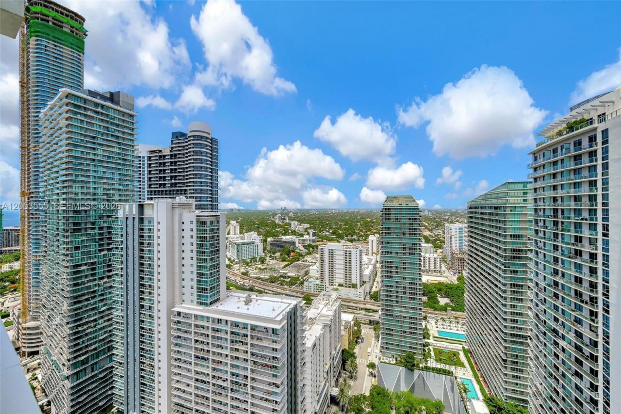 1080 Brickell Ave , Unit 3705, Miami, FL 33131 Photo