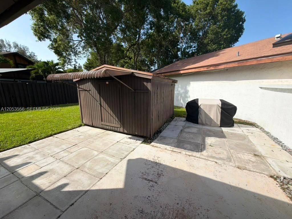 1490 Flamingo Ct , Pembroke Pines, FL 33026 Photo