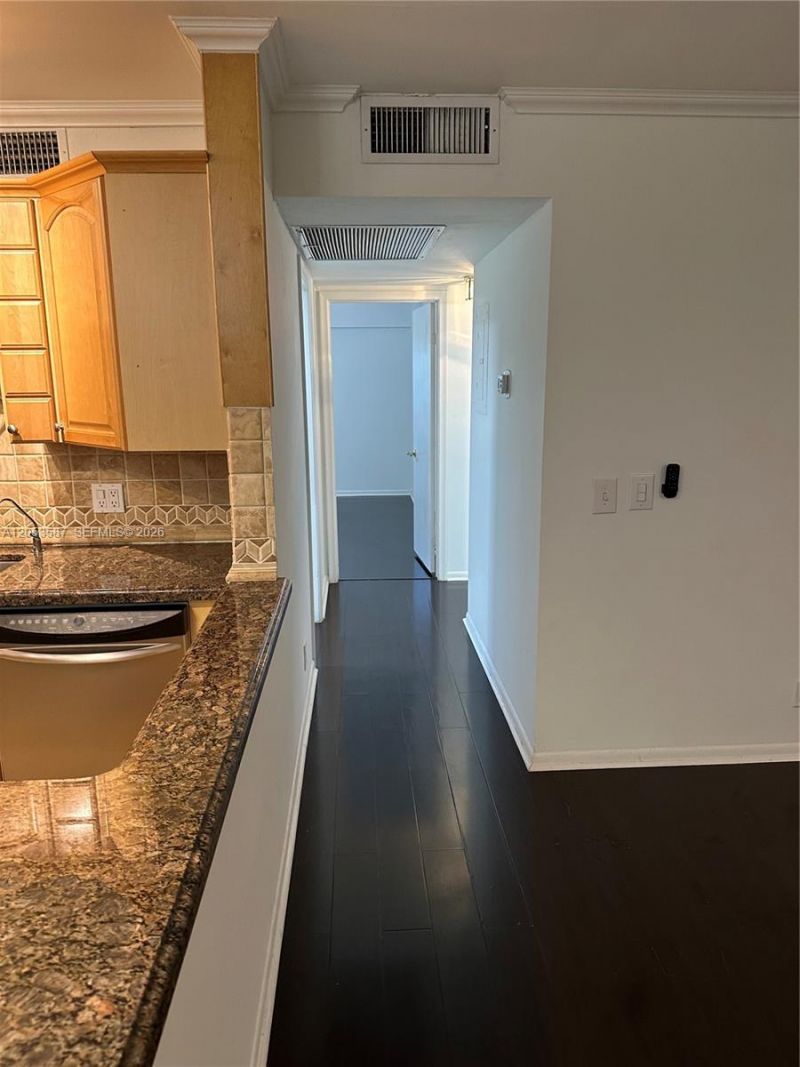 801 SW 133rd Ter, Unit 406K, Pembroke Pines, FL 33027 Photo