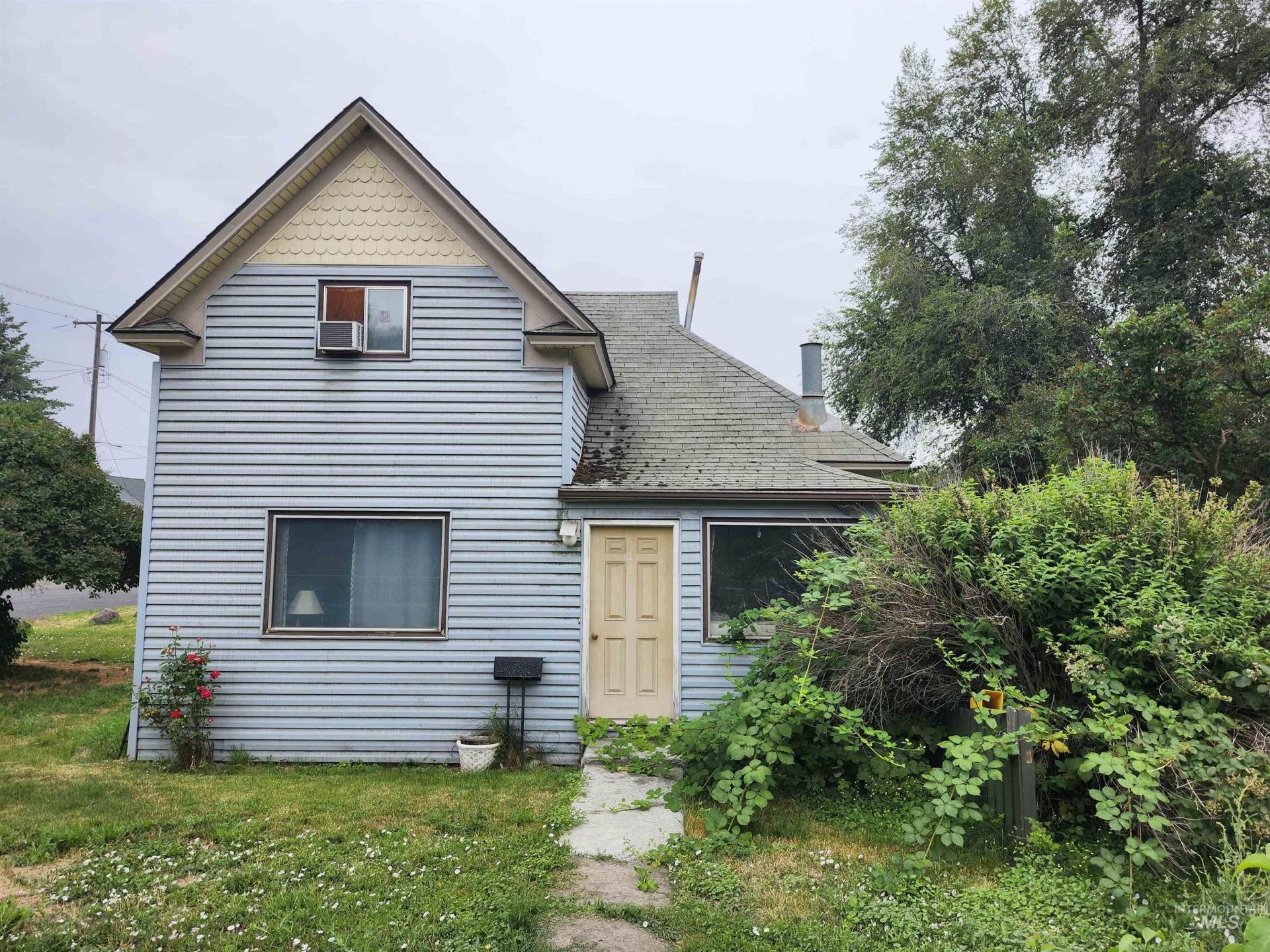 603 W A Street primary photo