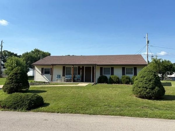 124 Waverly Gables Blvd., Waverly, OH 45690