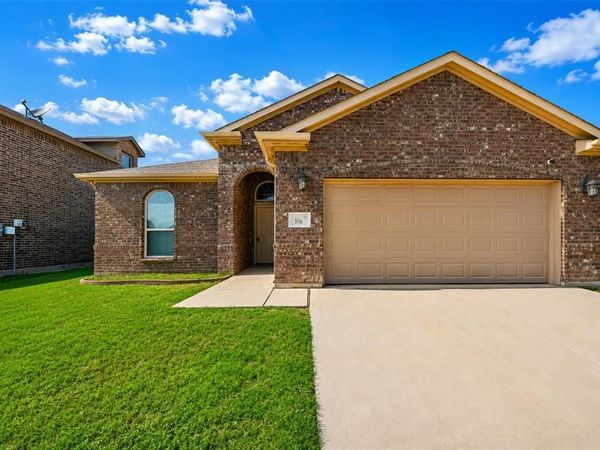 356 Emerald Creek Drive, Fort Worth, TX 76131