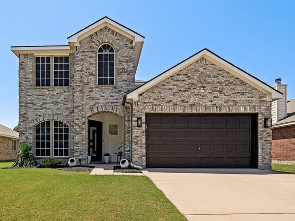 3251 Yeltes, Grand Prairie, TX 75054