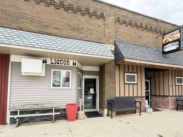 132 N MAIN ST, Paullina, IA 51046