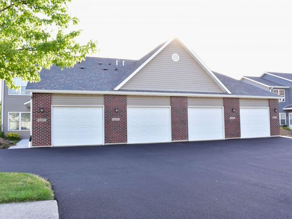 6337 Oak Crest Lane, LOVES PARK, IL 61111