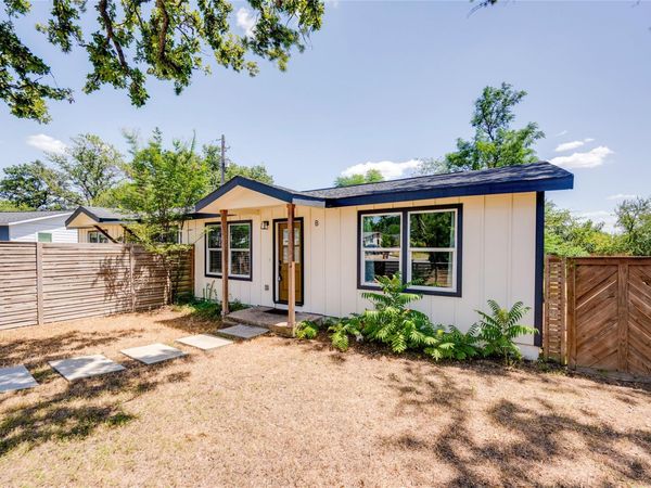 1400 Marcus PL, Unit B, Austin, TX 78721
