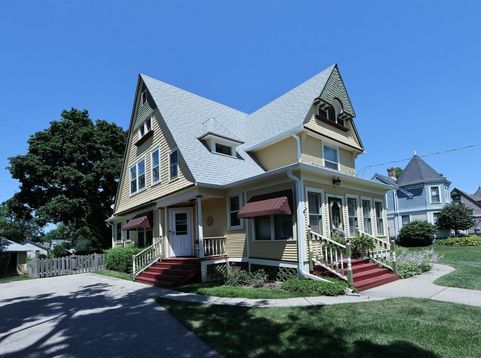 Main Photo