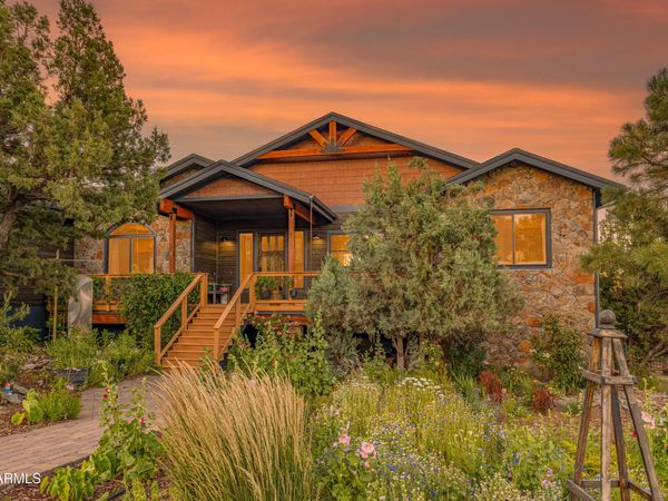 300 FAIRWAY Drive, Williams, AZ 86046