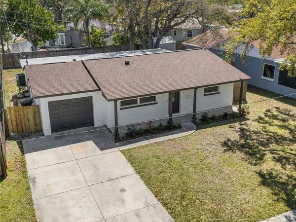 8201 RIVERSIDE DRIVE NE, ST PETERSBURG, FL 33702
